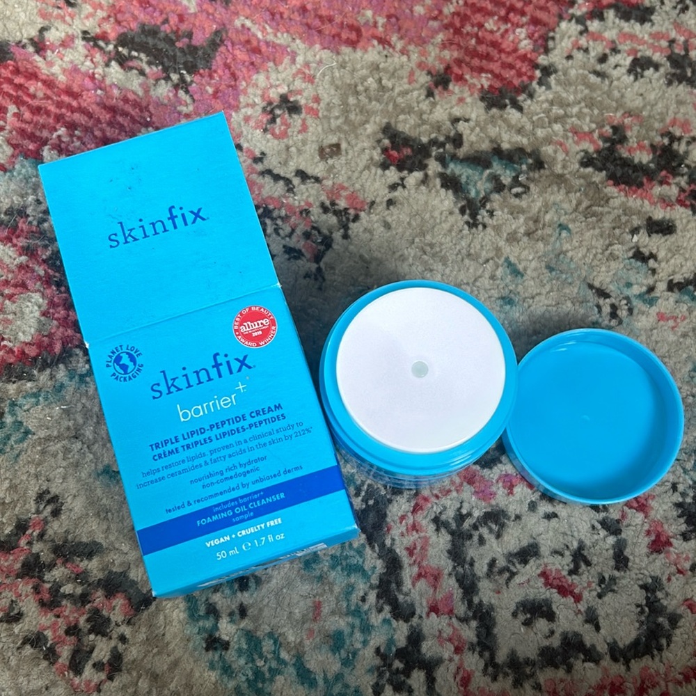 SkinFix barrier+ strengthen and moisturizing cream